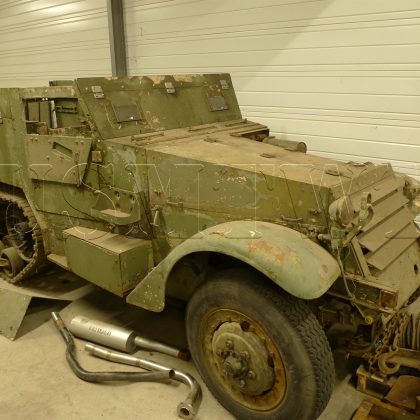 HALF TRACK M16